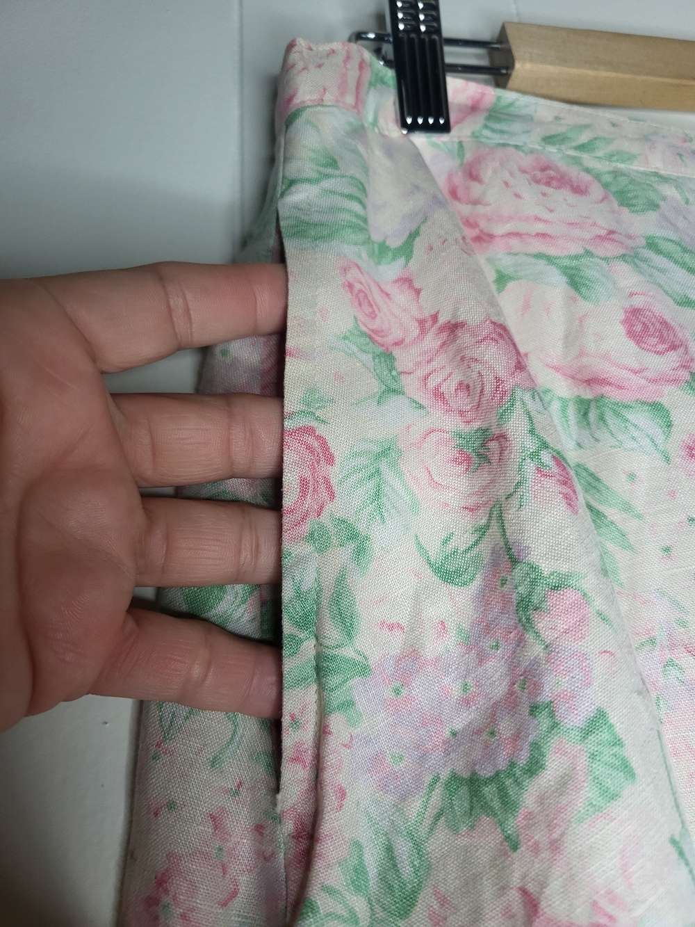 Ralph Lauren Cream Maxi Skirt with Pink Rose and Green Leaf Print - Picture 5 of 8